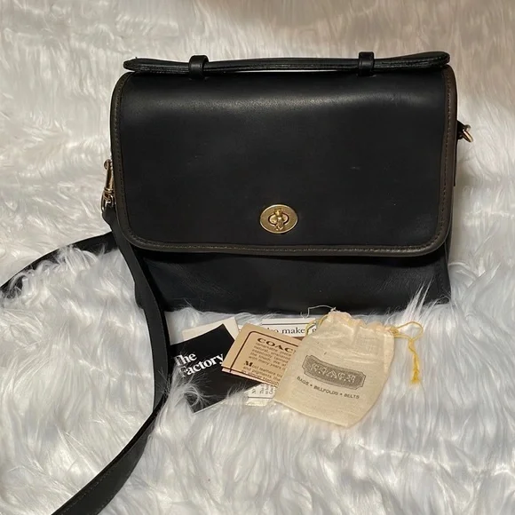 バッグ Vintage Coach Court Bag Dark Navy USA Coach | Bags | Vintage Coach Court Bag | Poshmark